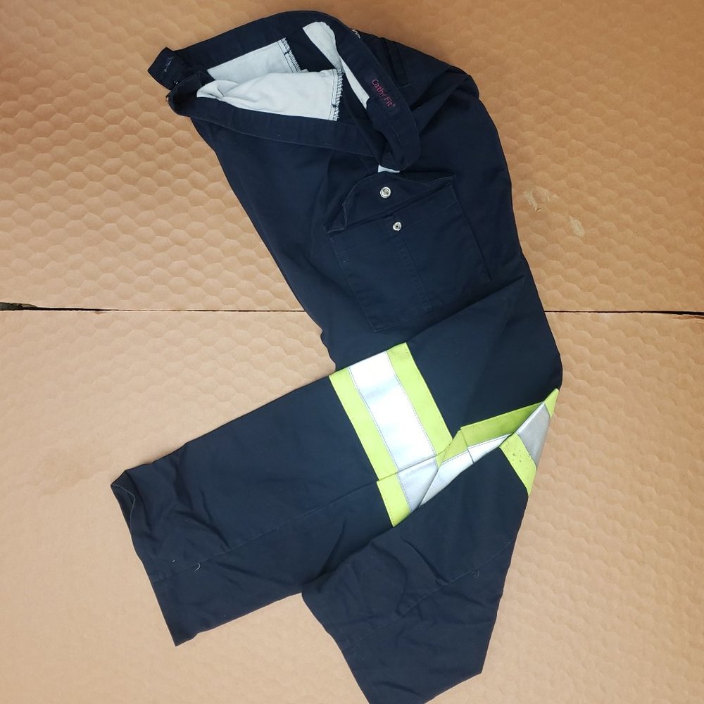 3 Ladies Work Pants - #389 "Cathy" Cargo - Size 6 Regular - Excellent Condition